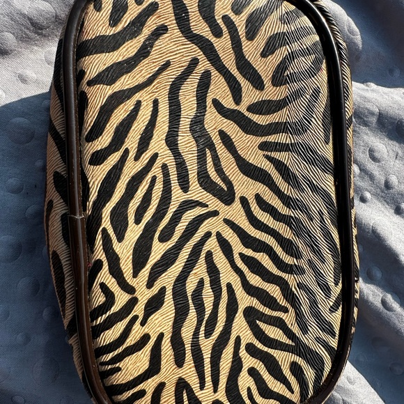 Falchi Sport Small Makeup Bag - Picture 7 of 10